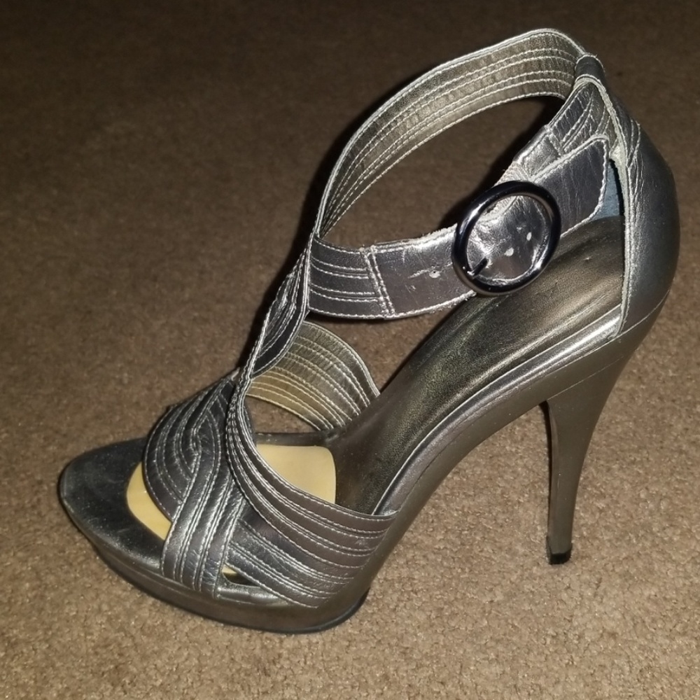 Aldo heels size 8